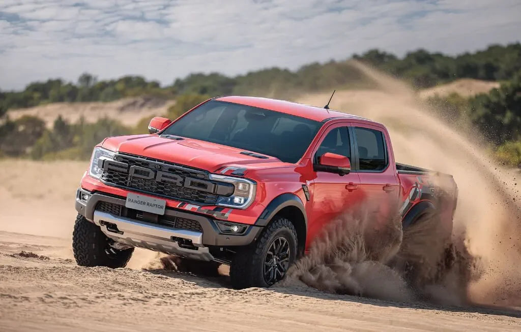 Ford Raptor F-150 (1379 piezas) con mecánica real y motor V6