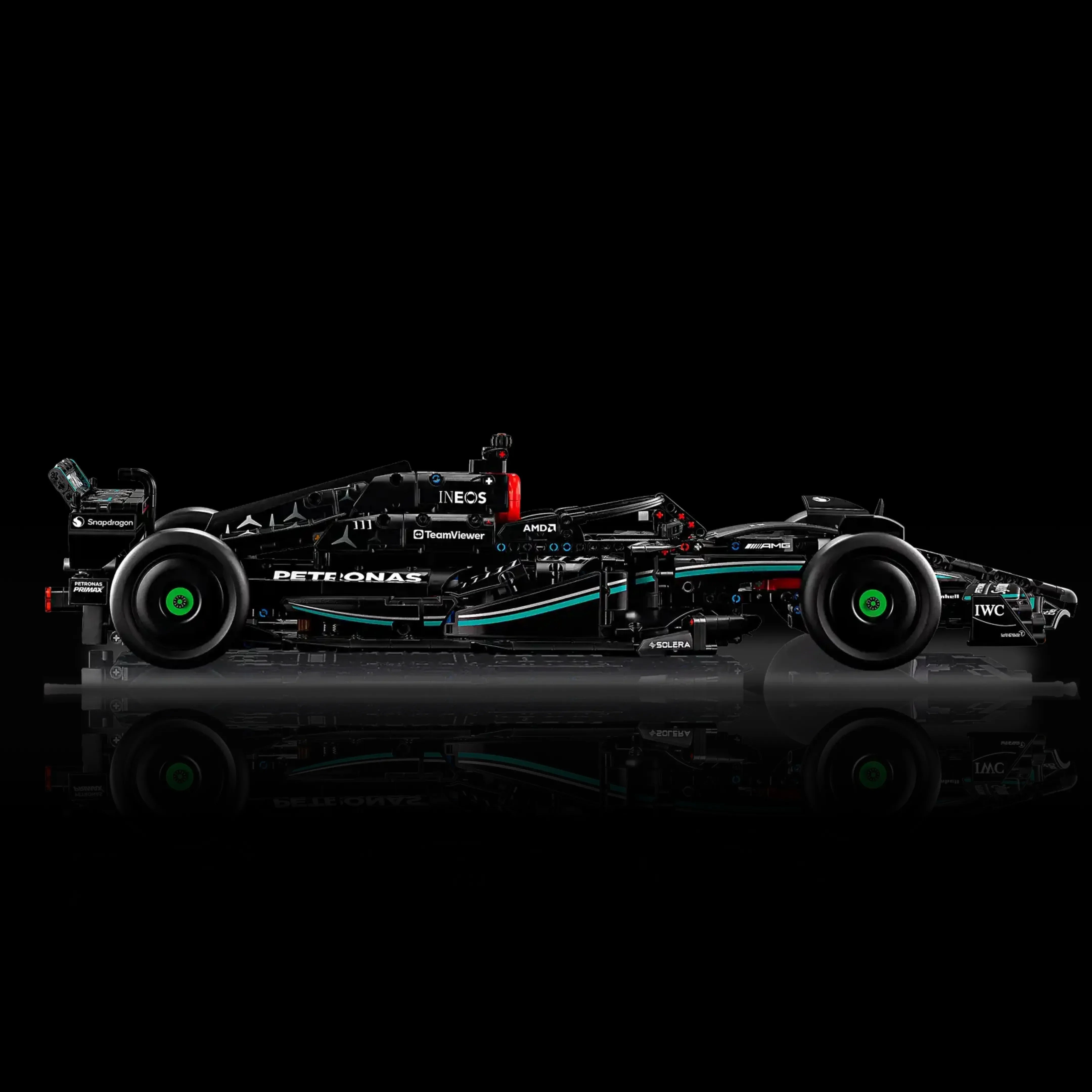 Mercedes-AMG F1 W14 (1642 Piezas) –  Coche del Campeón Lewis Hamilton