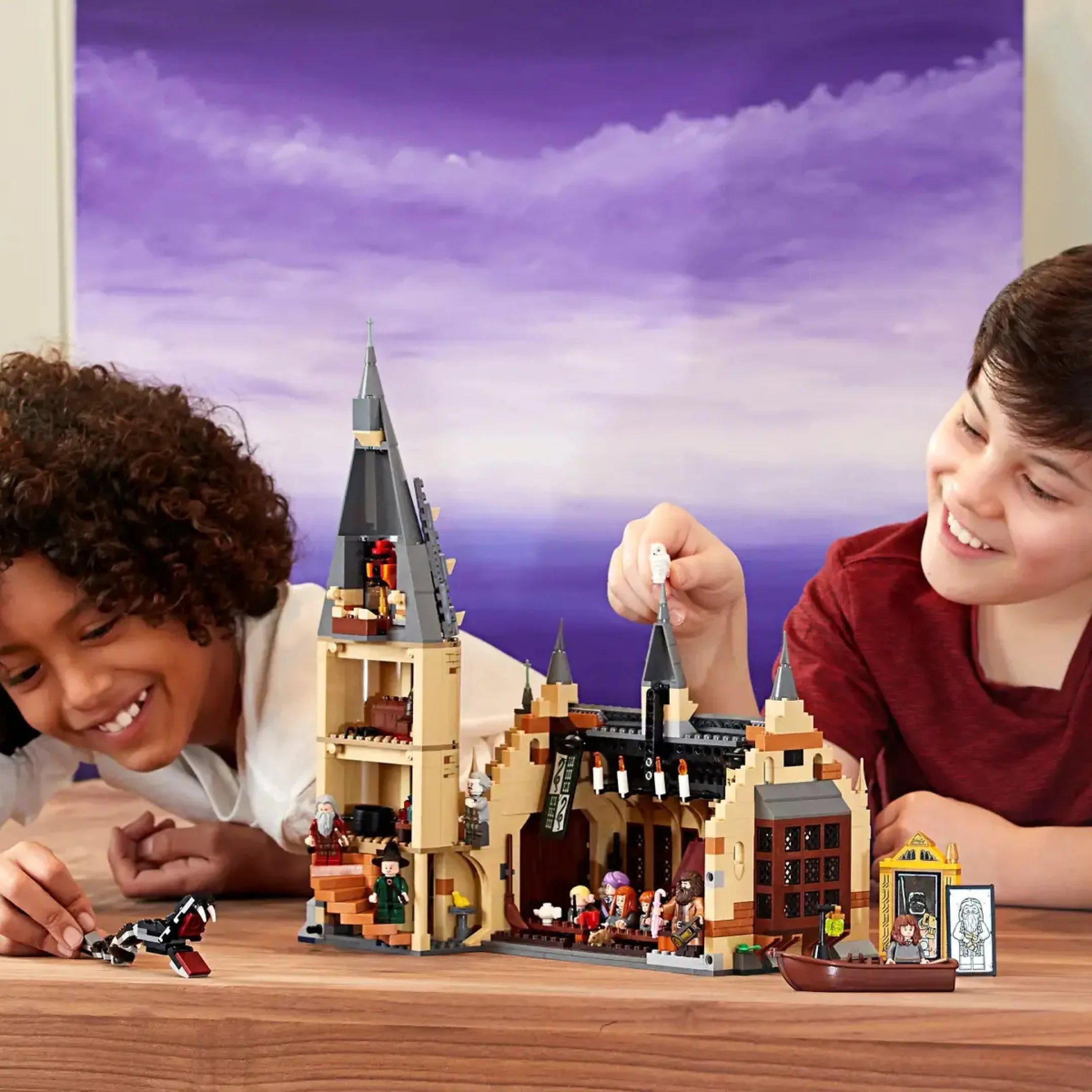 El Gran Salón de Hogwarts (878 piezas)