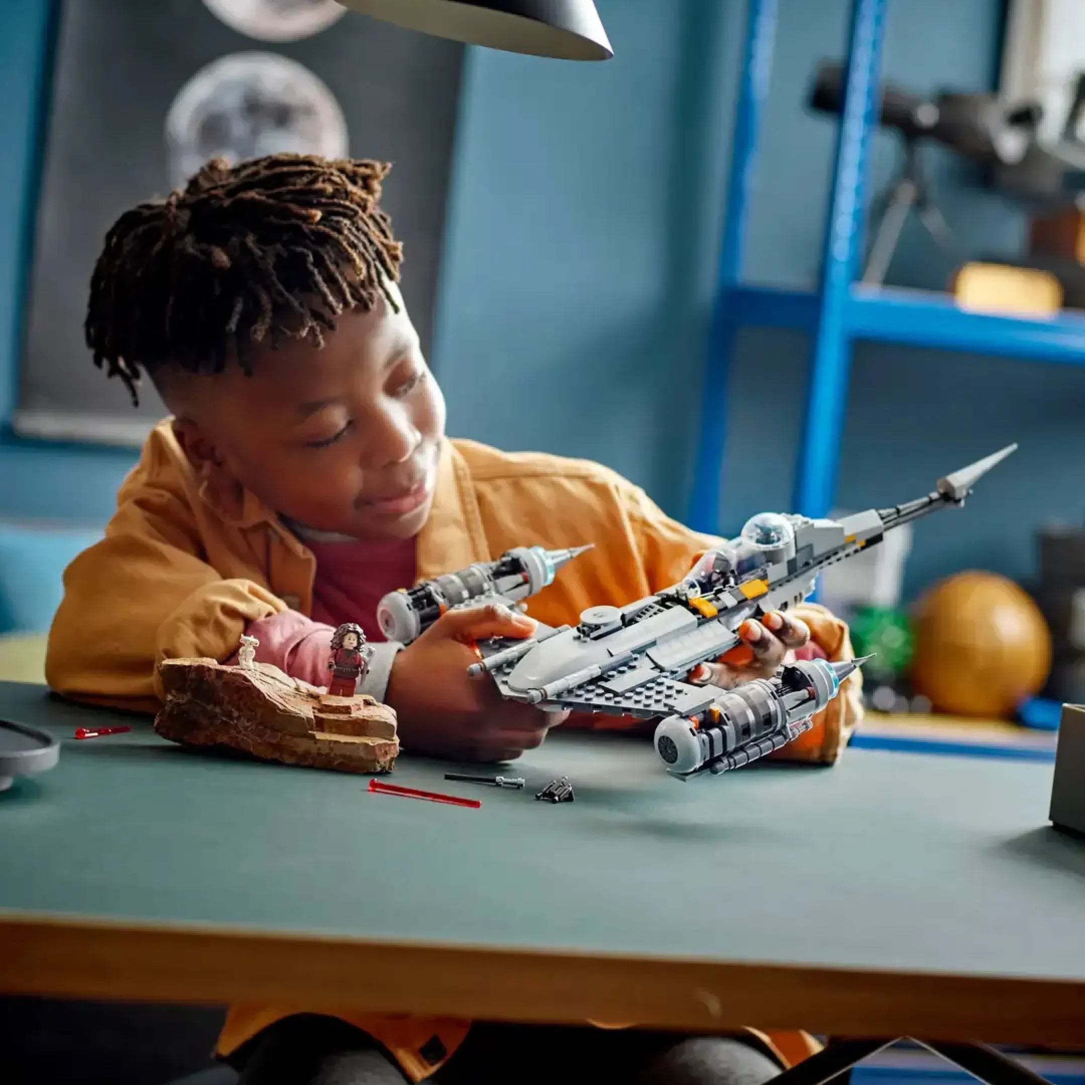 Caza estelar mandaloriano N-1 (412 piezas)