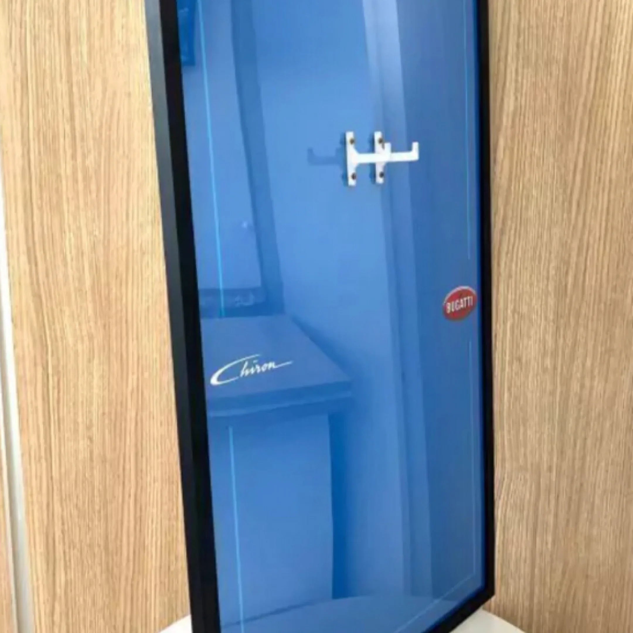 ¡Compra juntos! Bugatti Chiron (3599 piezas)+ Marco acrílico - Bloques de Construcción