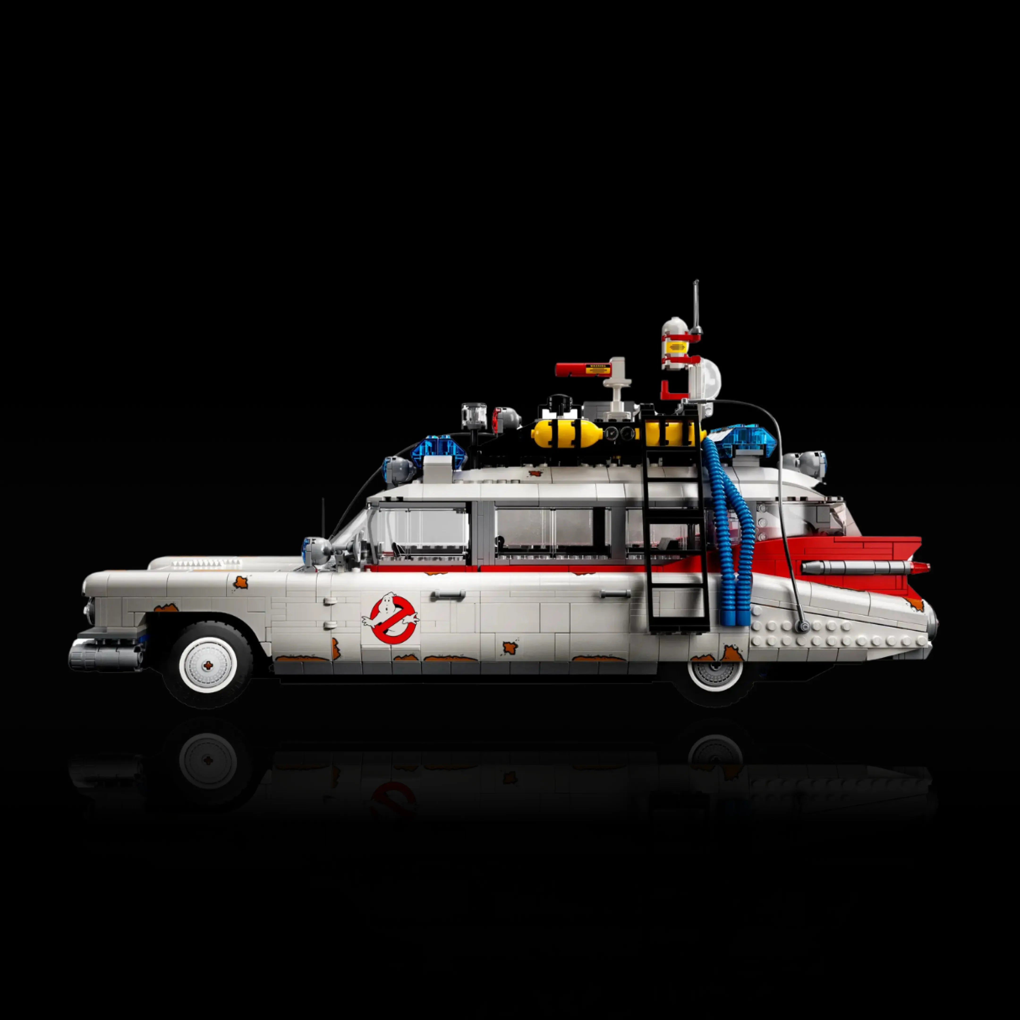 Cadillac ECTO-1 de los Cazafantasmas (2352 piezas)