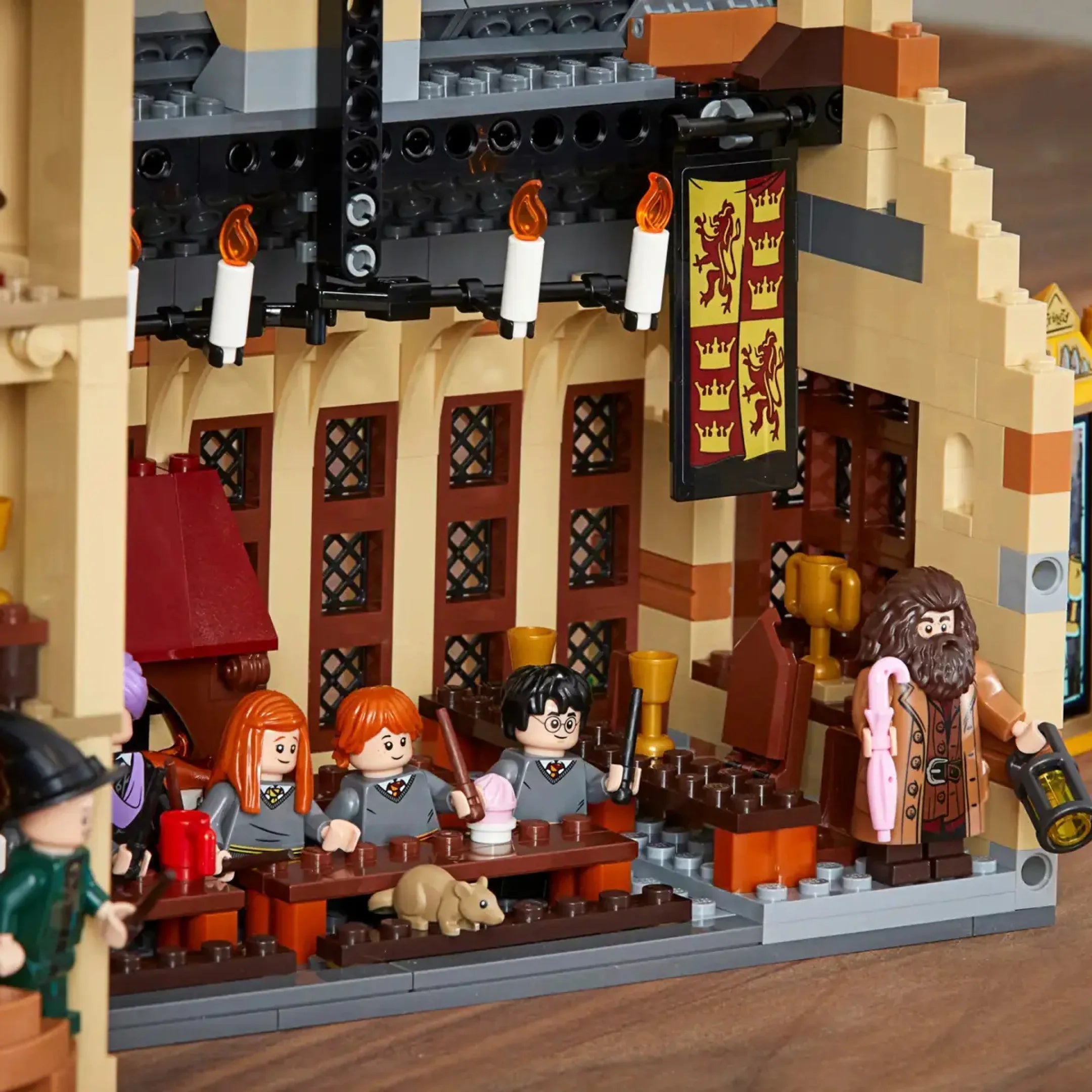 El Gran Salón de Hogwarts (878 piezas)