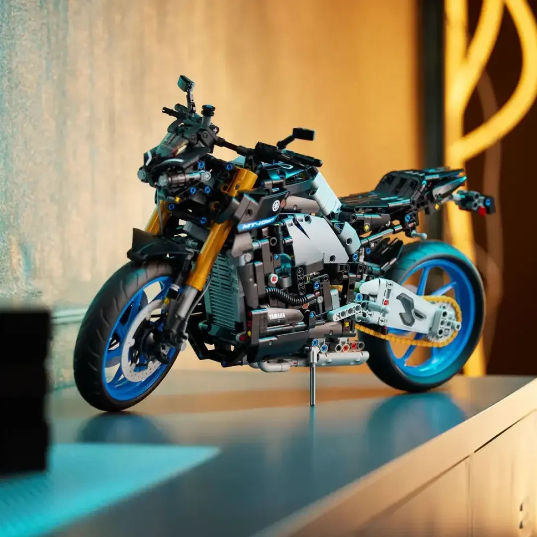 ¡Compra juntos! Las tres motos más vendidas (BMW M1000 RR, Yamaha MT-10SP, Harley-Davidson)