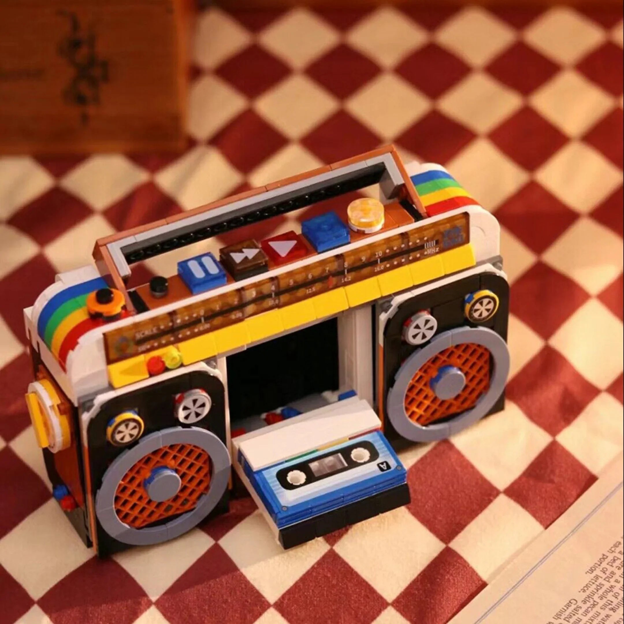 Radio retro de los años 90 (554 micropiezas) - Set de Bloques de Construcción