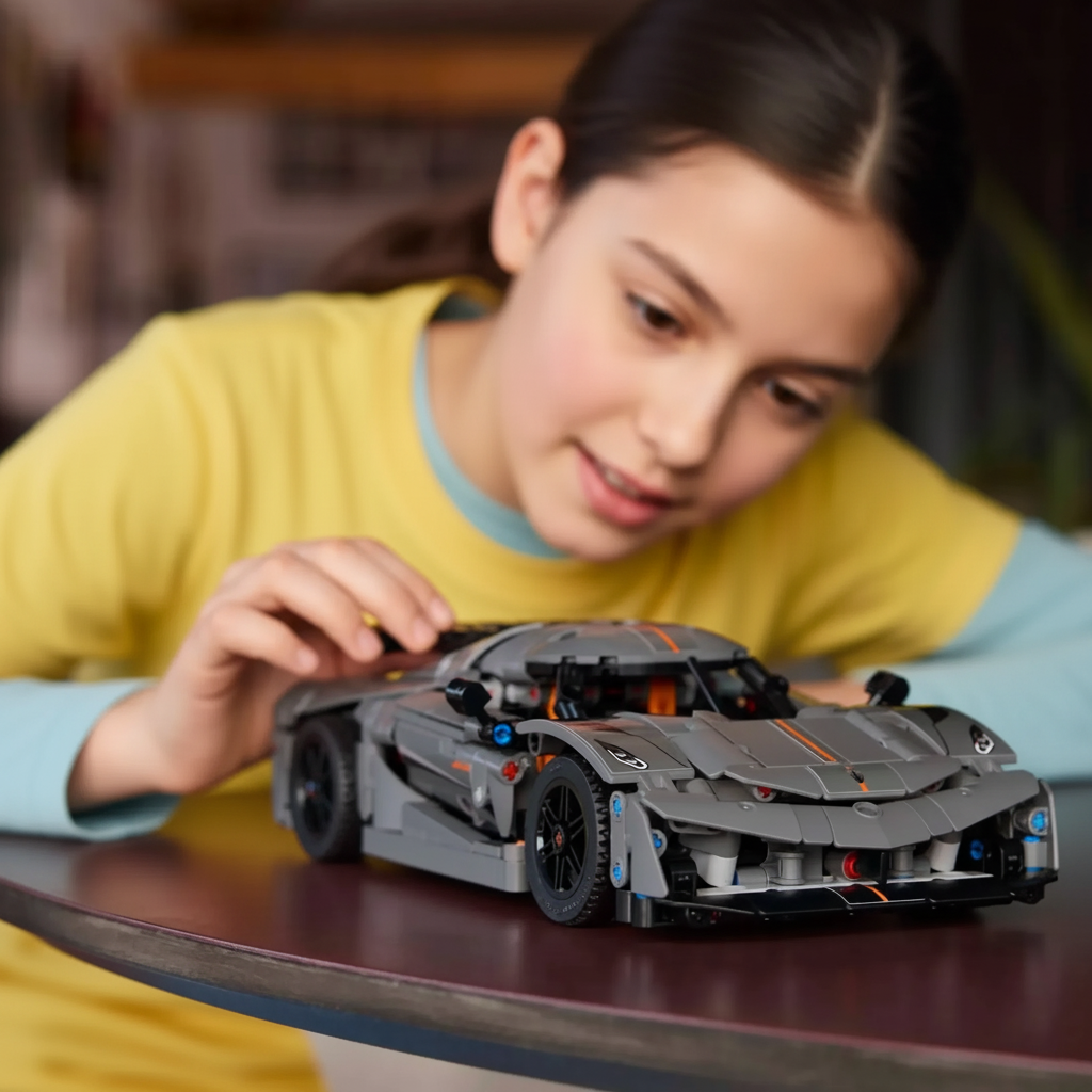 Hipercoche Koenigsegg Jesko (801 piezas)