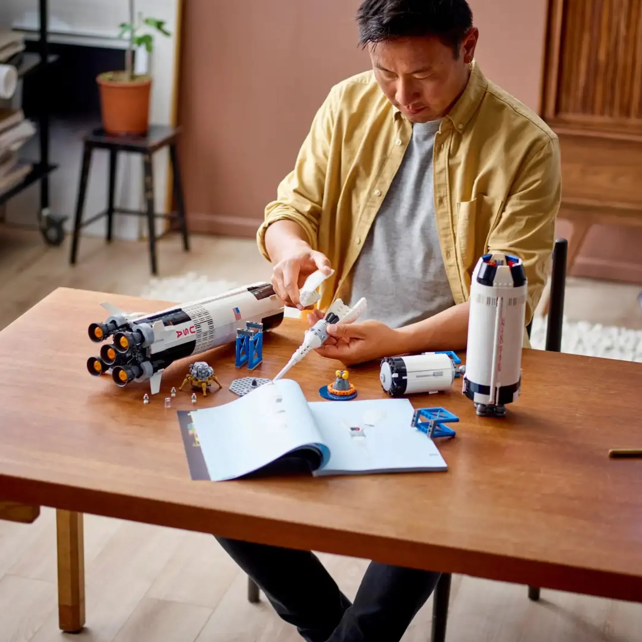 Apolo 5 - NASA AS-204 Saturno V (1969 piezas)