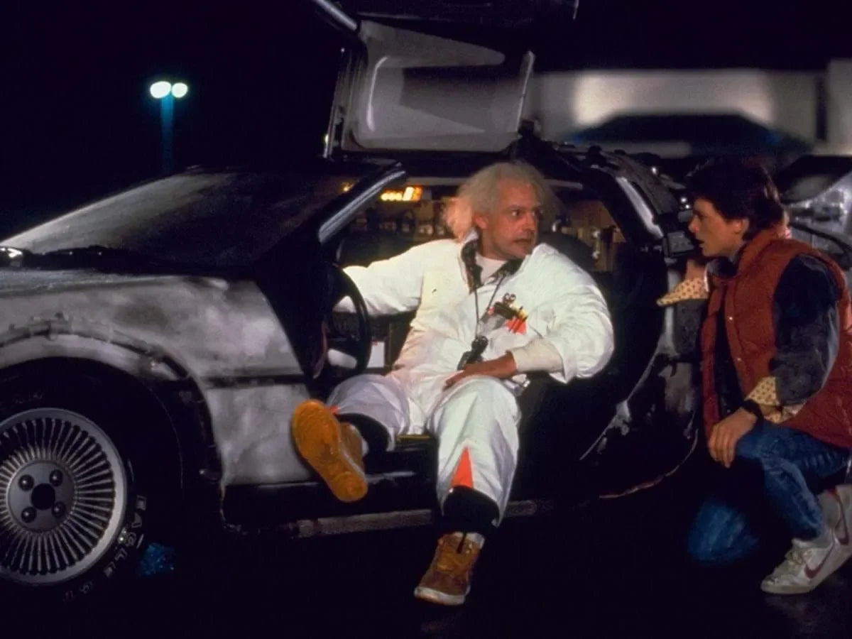 DMC DeLorean "Regreso al futuro" (1872 Piezas de Bloques) - Set de Construcción